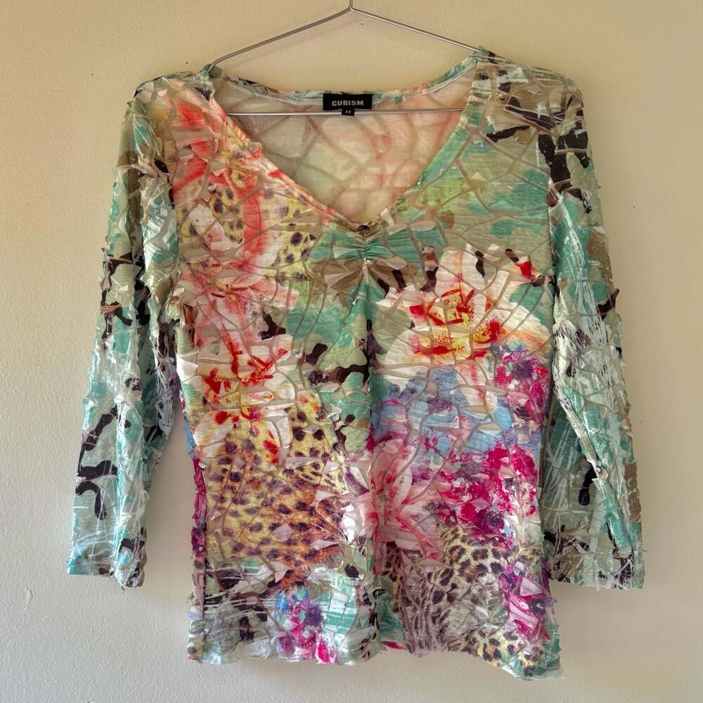 Floral Print Crinkled Mesh Stretchy Long Sleeve V-Neck Top